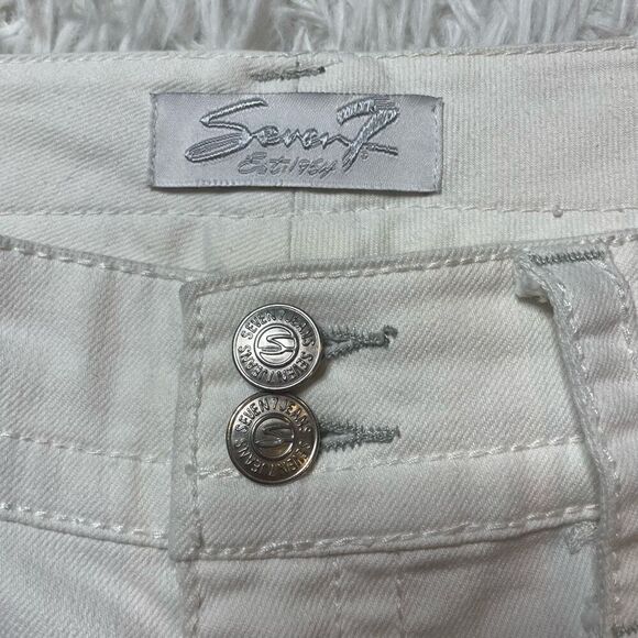 Seven7 White Jeans Womens Size 31x26 Crop Low Rise - Picture 4 of 8